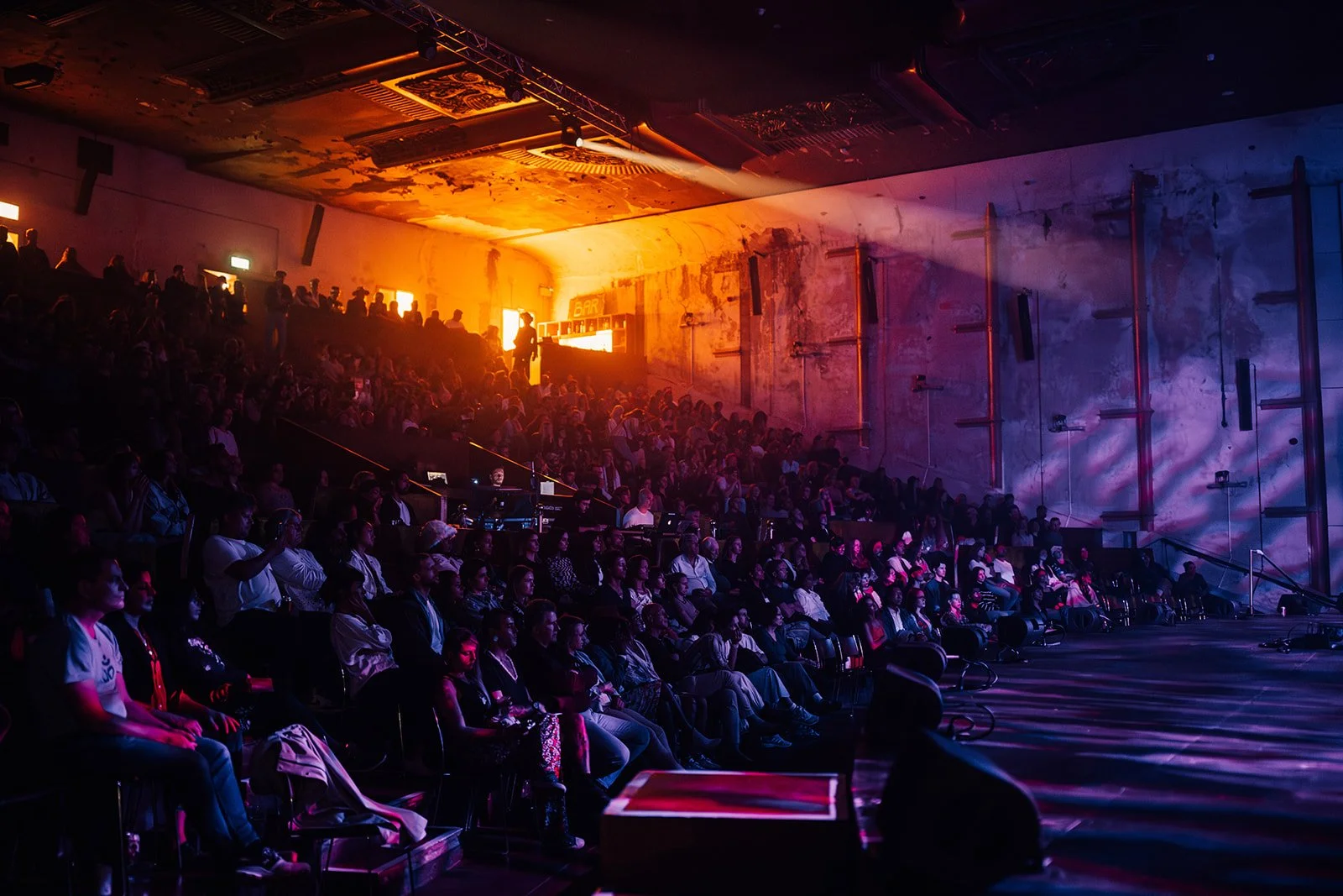 HENRIK SCHWARZ (LIVE) & CULOE DE SONG | EARTH | 12 DEC