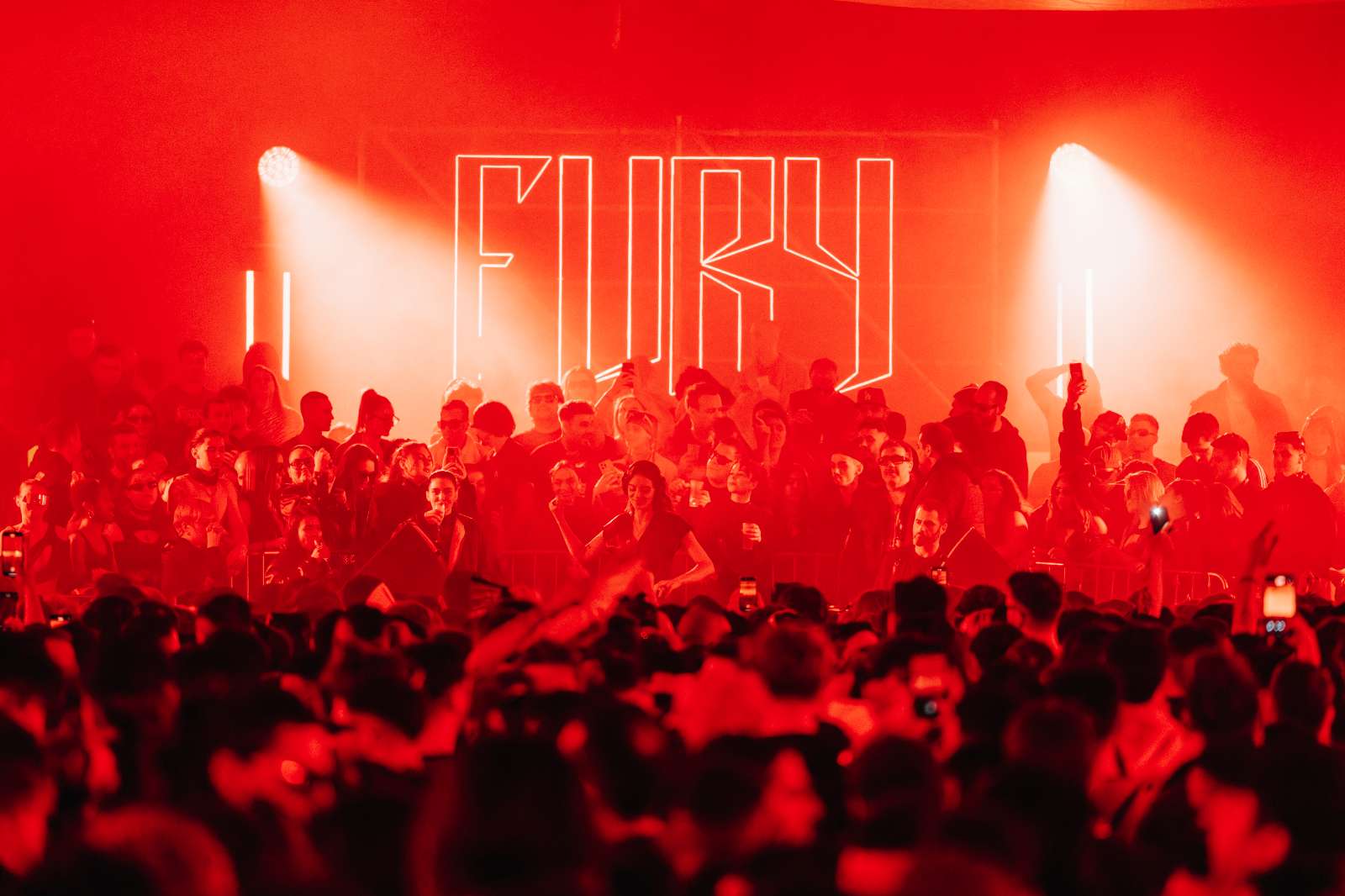 FURY OFFWEEK x HÖR