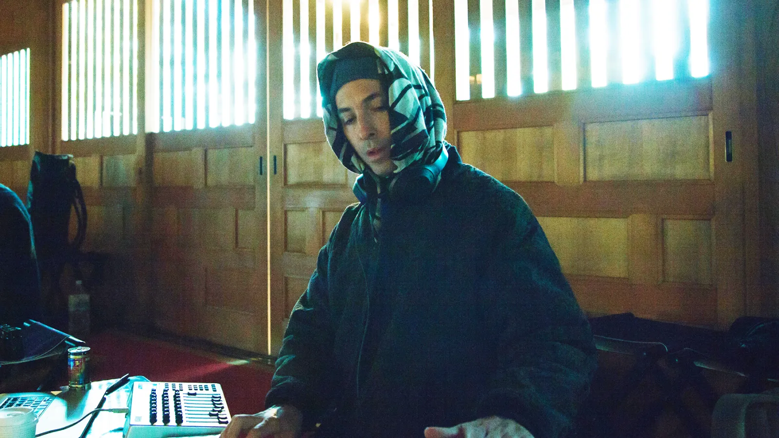 TIM HECKER | HERE at OUTERNET | 9.05